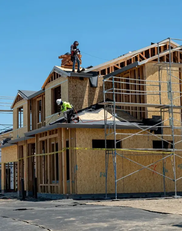 Framing crew on an Altura development